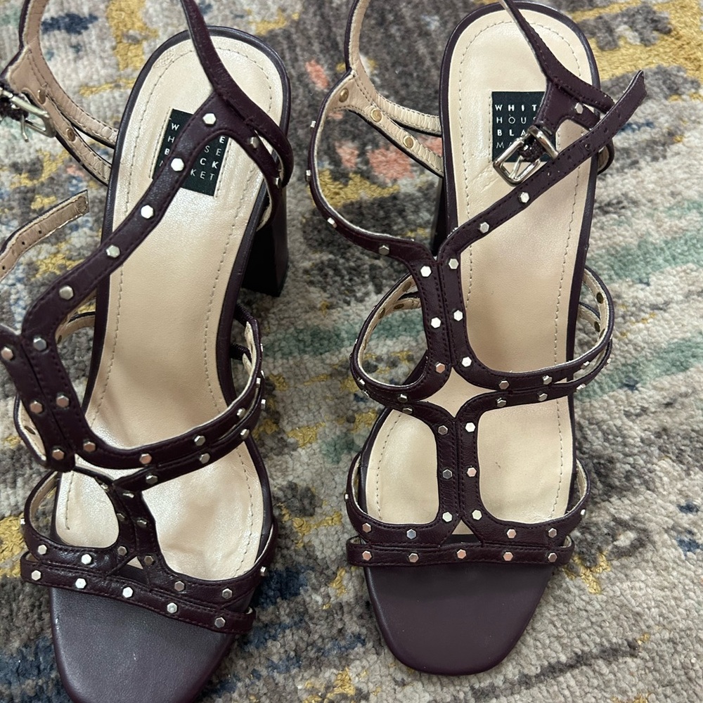White House Black Market Women's Brown Strappy Sandals